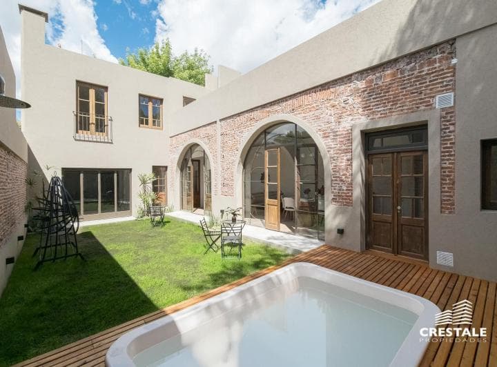 Venta Casa 3 Dorm. | Jardín y Piscina | Lourdes - Rosario - 4