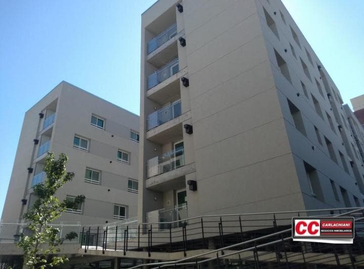 Local a Estrenar en Venta Rosario, Amplia Vidriera - 4