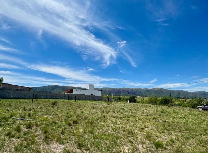 Terreno de 764 m Plano con Hermosa Vista en Villa Giardino, Oportunidad! - 4