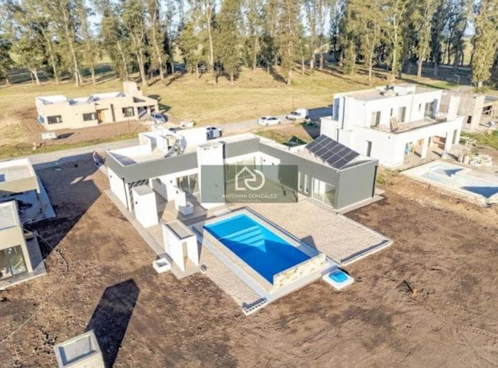 Lote en Venta en Barrio Los Tres Pinos - 4