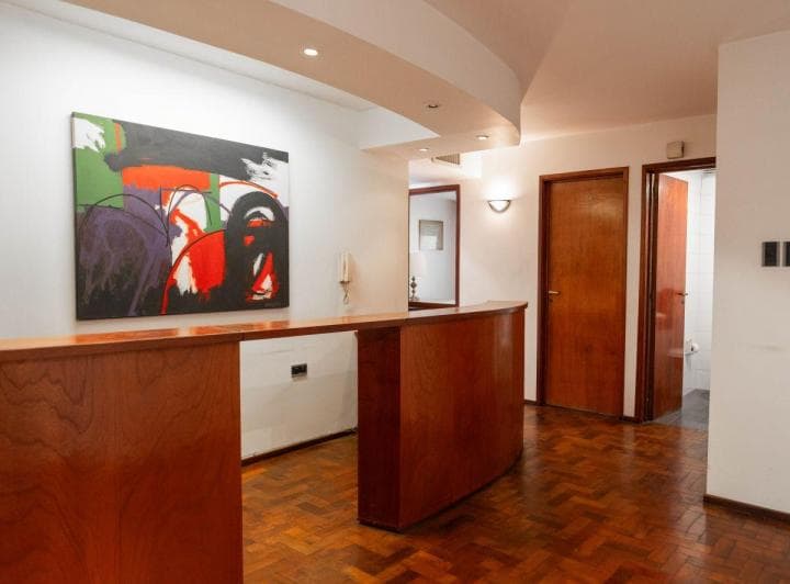 Departamento de Categoria en Venta (Apto Oficina) 3 Dorm con Cochera Centro - 3