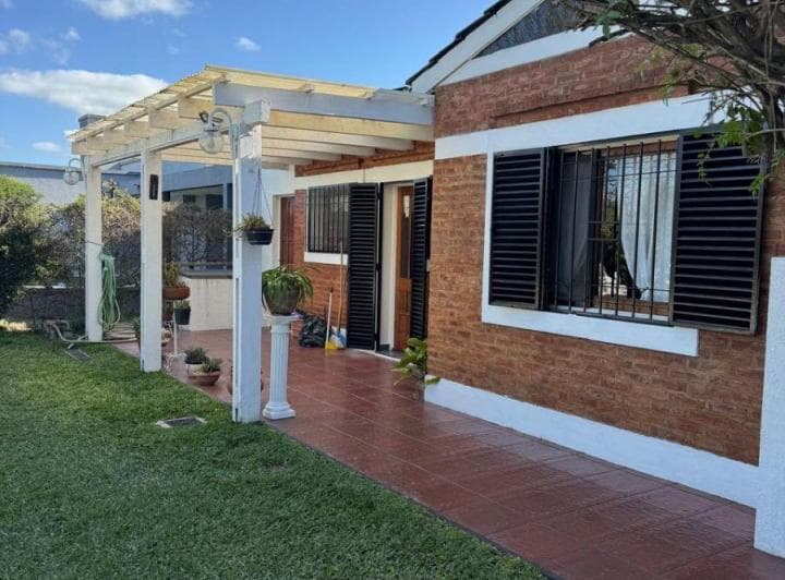 Chalet - 3 Dorm - Pileta - Quincho - City Bell - 2
