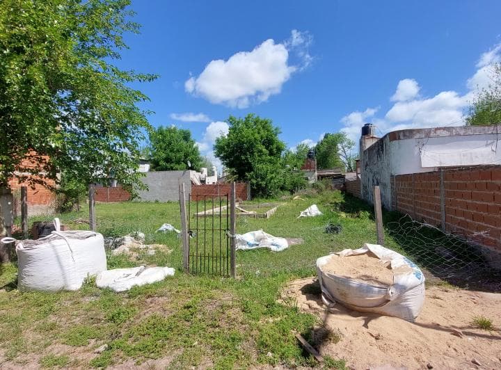 Vendo Terrenos Apto Crédito Hipotecario Contiguos - Juntos o Separados - 5