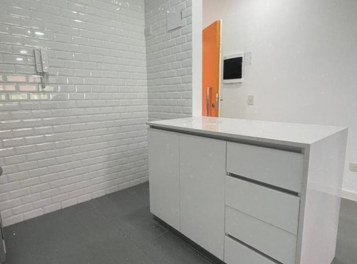 Venta 2 Amb Montañeses 2300 - 5