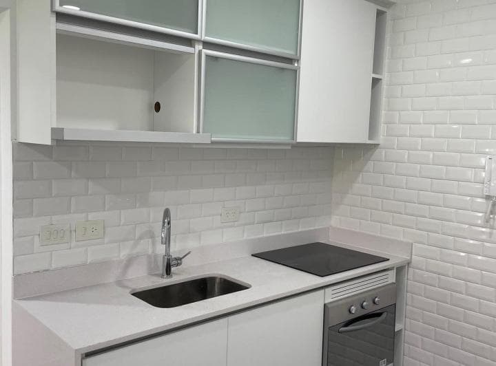 Venta 2 Amb Montañeses 2300 - 2