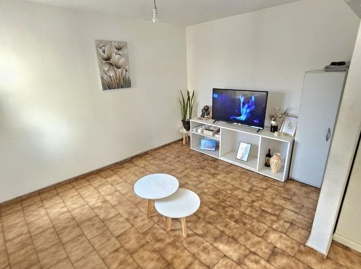Apto Credito/ Duplex 2 Dorm + Escritorio | Guemes - 5