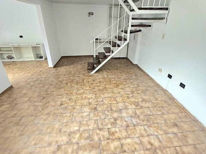 Apto Credito/ Duplex 2 Dorm + Escritorio | Guemes - 2