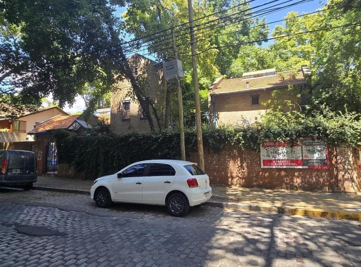 Terreno de 612 m² en La Mejor Zona del Bajo de Olivos en Venta - 2