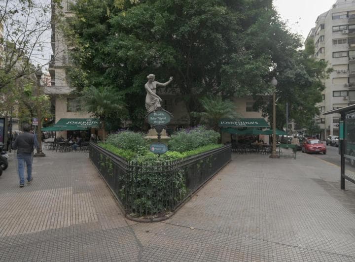 Importante y Elegante Departamento en Venta en Impecable Estado - 2