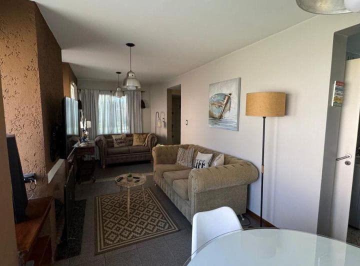 Excelente Propiedad en Venta Dos Casas en Amplio Lote en Moreno Centroagregar a Favoritospublicado - 2