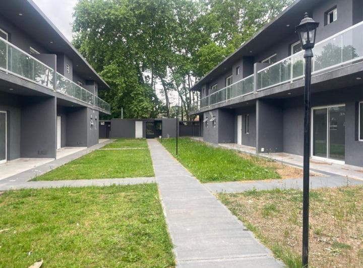 Venta Duplex en José Marmol - 5