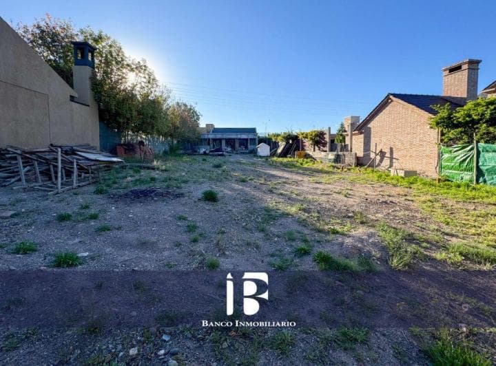 Lote en Barrio Palmares - 3
