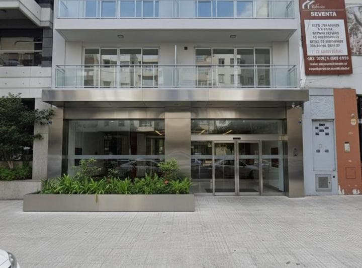 Venta de Lote con Demolicion y con Proyecto Aprobado - 2