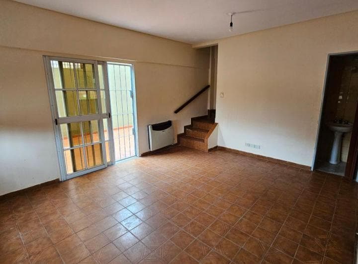 Venta Casa en PH Duplex 4 Ambientes 3 Dorm. Cochera Quilmes Oeste - 3