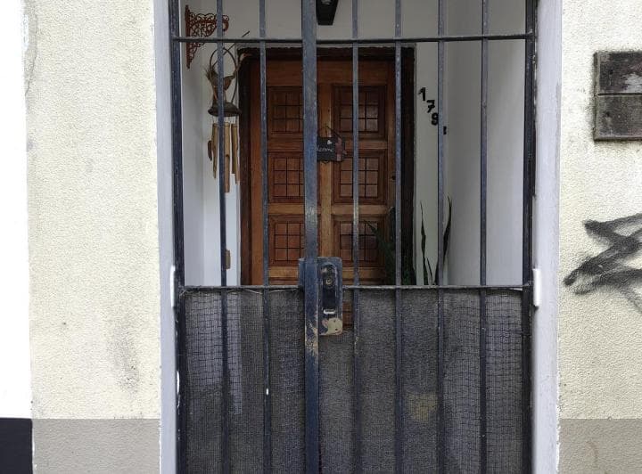 Departamento de 2 Ambiente y 1/2 con Amplio Patio en Pb - 3
