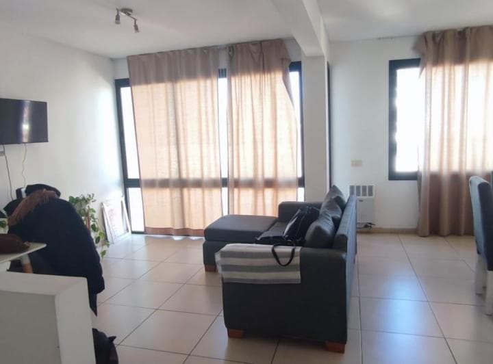 Excelente Duplex en 5 Piso Al Frente. - 4