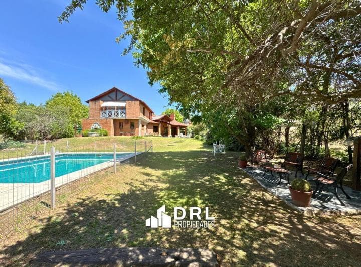 Casa en Venta en Lomas de La Carolina - 2