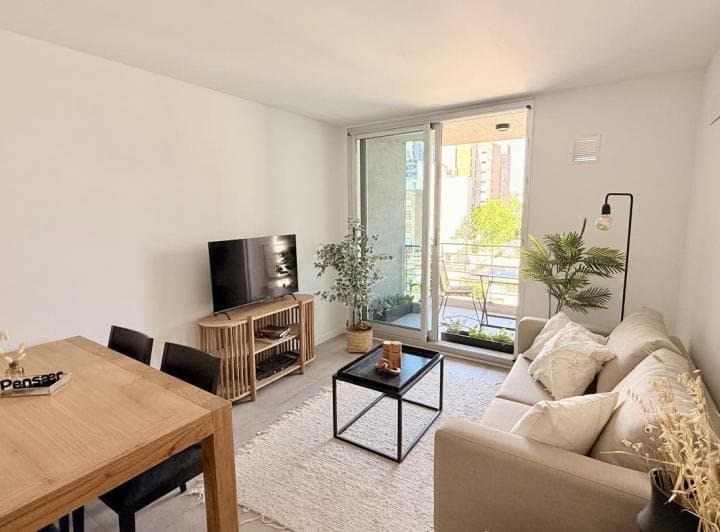 Venta Departamento 1 Dormitorio a Estrenar Lourdes Centro Rosario - 3