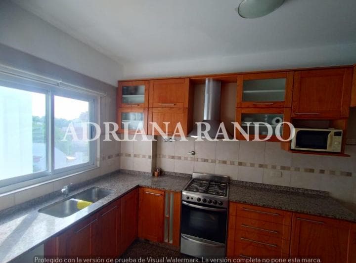 Hermoso Departamento de 3 Ambientes Al Frente - Tercer Piso por Escalera - 2