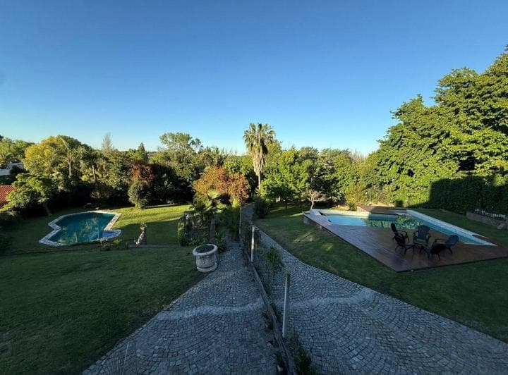 Venta Casa 5 Ambientes en Punta Chica Estructura Premium - 2