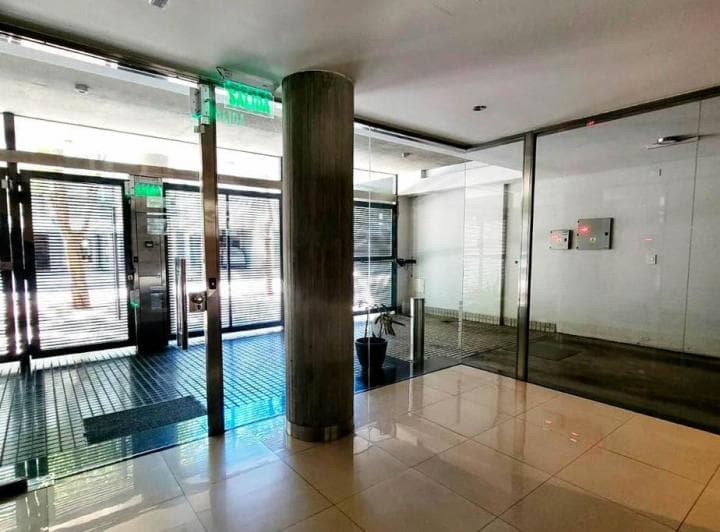 Venta Departamento 1 Dorm. Luminoso Barrio Lourdes Rosario - 4