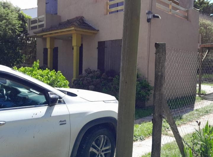 Casa a m del Mar - Acepta Depto en Adrogue - Lomas en Parte de Pago - 3