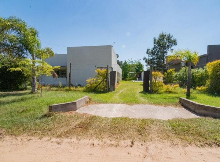 Casa Quinta en Zona de Loteo Jardines de La Costa - 3