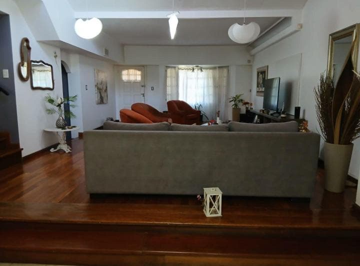 Gran Chalet de 6 Amb en Zona Residencial - 3