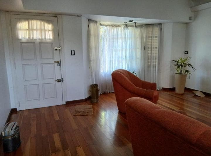 Gran Chalet de 6 Amb en Zona Residencial - 4