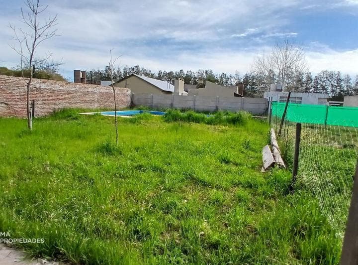 Casa 3 Dorm. con Jardín y Piscina - Tierra de Sueños 3 - Roldan | Venta - 3