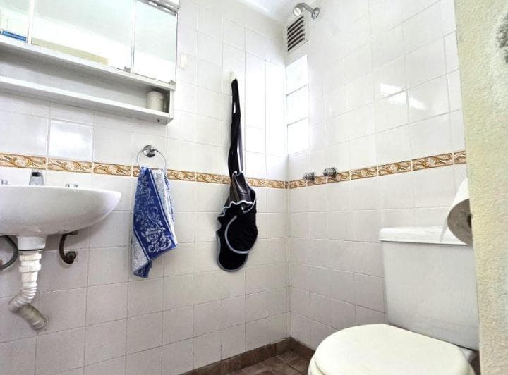 Venta de Dos Propiedades– Galpón o Local en Esquina + Casa de 3 Ambientesapto Credito! - 5