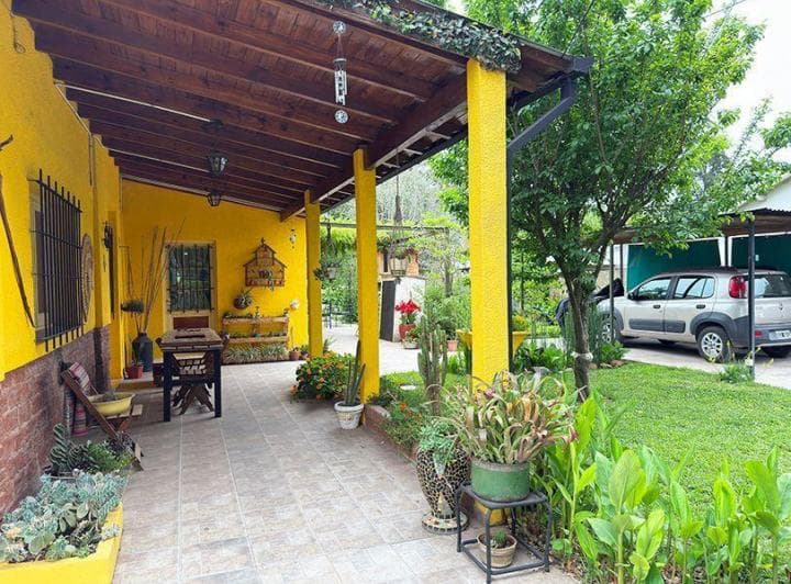 Venta Casa Quinta Glew, 3 Ambientes, 2 Dorm. 3 Baños - 2