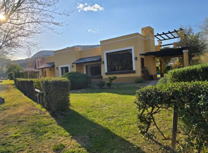" La Soñada" Tu Refugio Exclusivo en Valle Grande: Vive La Experiencia del Río Atuel - 3