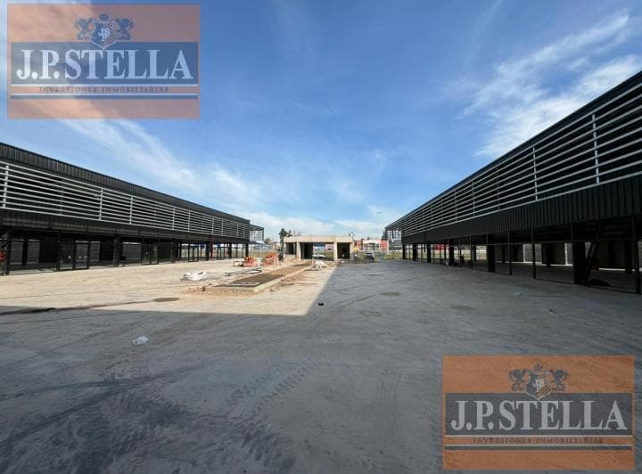 Local Comercial de 1109 m² en Complejo a Estrenar C/ Estacionamiento Propio - Francisco Alvarez - 5