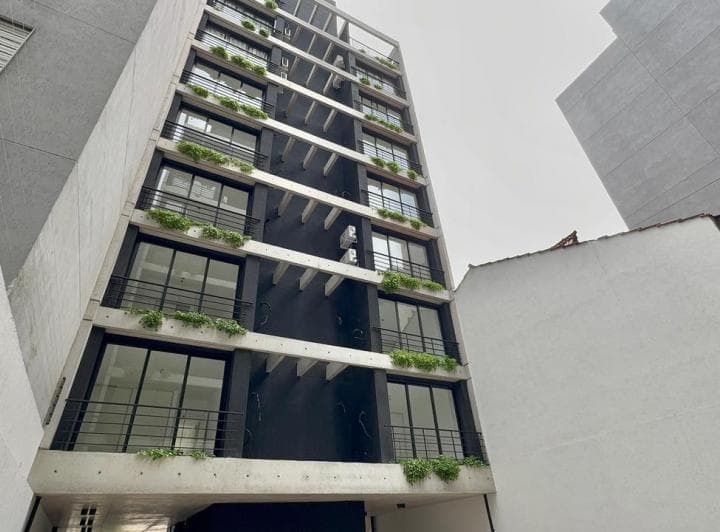 Moderno Departamento de 2 Ambientes en Venta en Morón - 3
