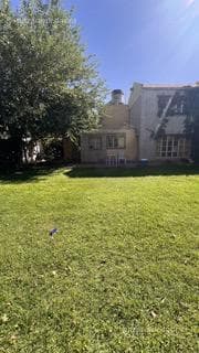 Venta de Dos Casas con Amplio Jardín Zona Centro Neuquen - 5