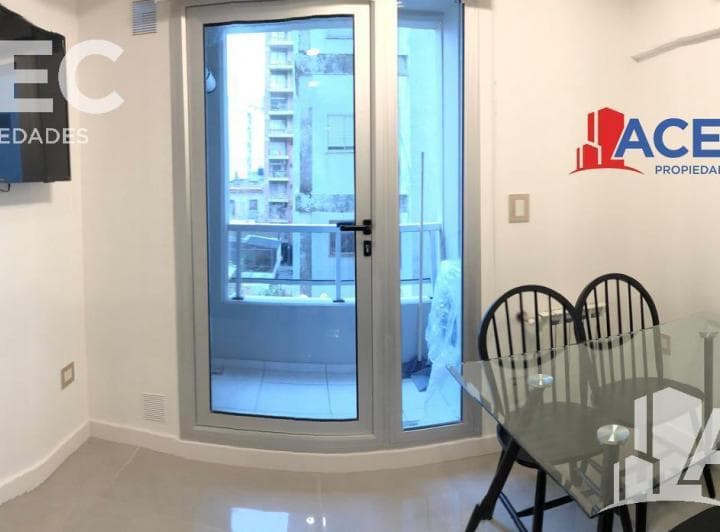 Venta - Departamento - Piso Exclusivo - Barrio Martin - 4
