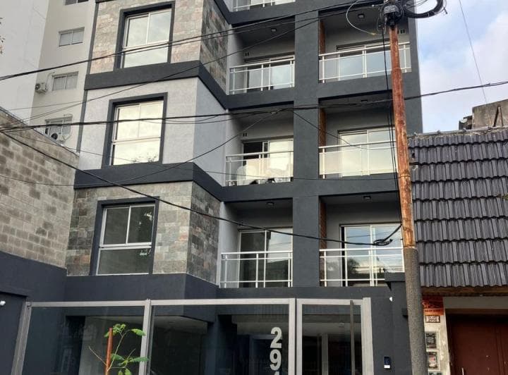 Venta Departamento 2 Ambientes en Caseros - 2