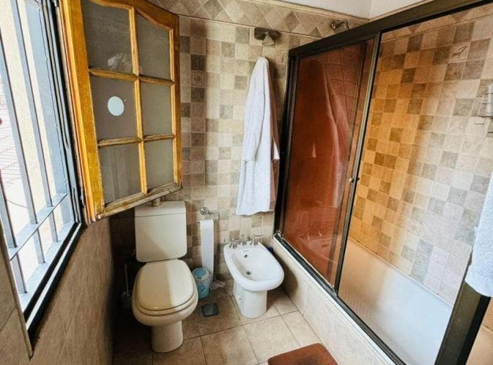 En Venta - Chalet 4 Ambientes Haedo Norte C/ Local - 3