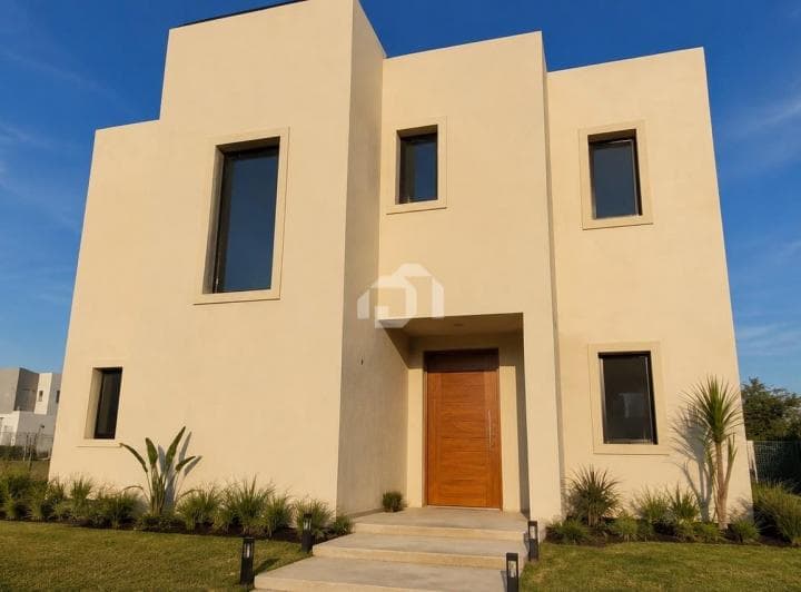 Casa en Venta en Santa Elena, Pilar del Este, Pilar - 2