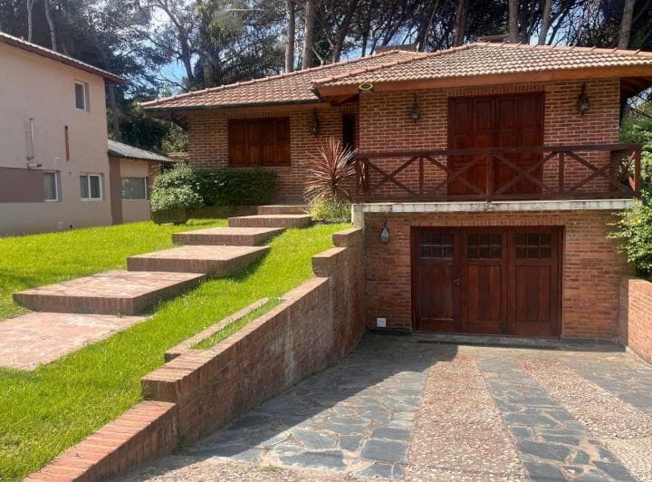 Casa en Venta Lasalle, Pinamar 5 Ambientes - 2