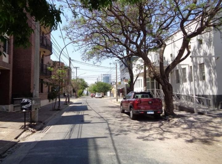 ¡Excelente Oportunidad de Inversión! - Cochera Privada con Escritura y Posesión Inmediata - 2