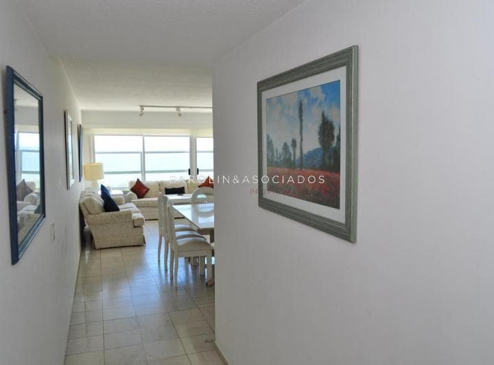 Apartamento en Venta en Complejo Lincoln Center, Punta del Este. - 3