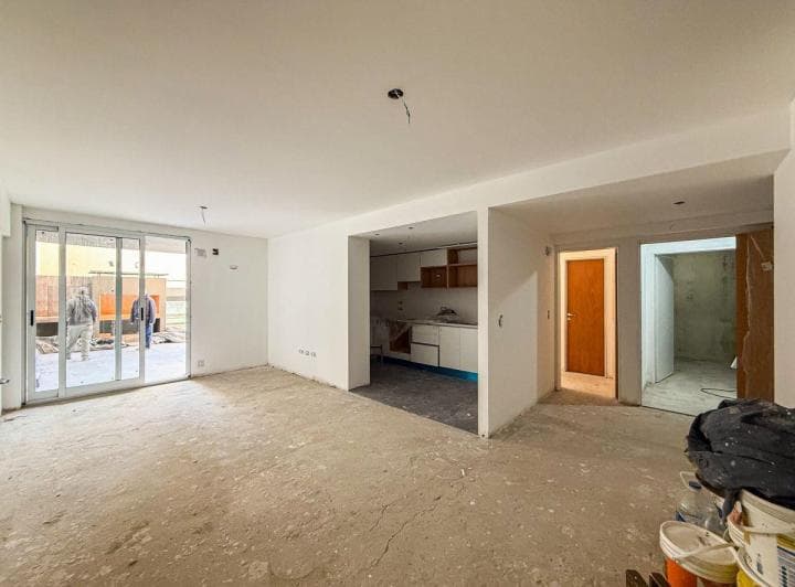 Departamento de 87 m² con 2 Dorm. en Venta en Barrio Martín - 2