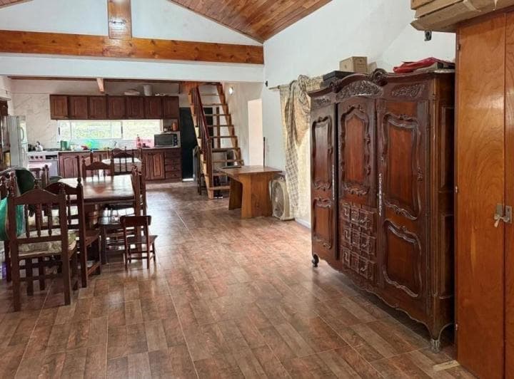 Casa en Venta, con Casa de Huéspedes - Barrio Los Pinos - 4