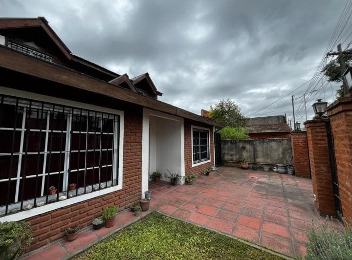 Venta Casa Los Polvorines 4 Ambientes - 3