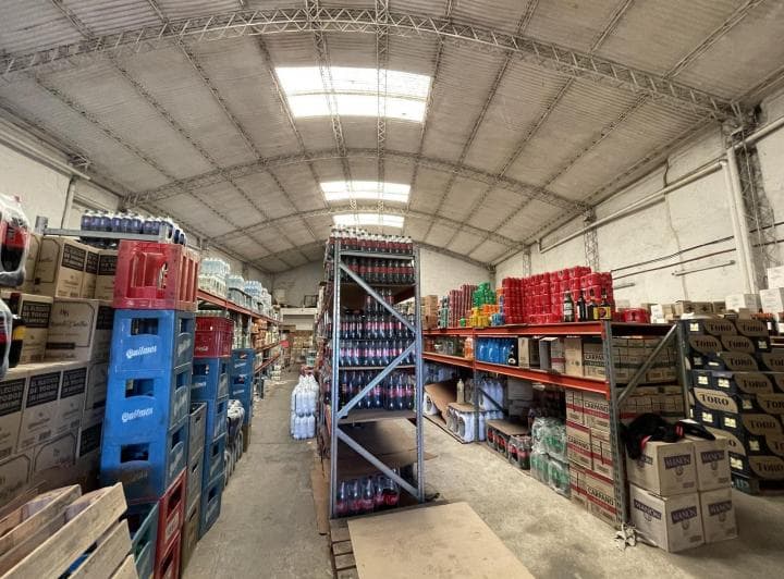 ¡Venta! Amplio Galpón en Bv Mitre ¡Con Escritura! - 5