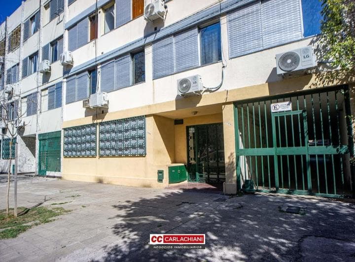 Departamento en Venta 2 Dorm. con Cochera Rosario - 2