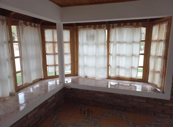 Casa Venta en Los Antiguos 3 Dorm. 2 Baños con Patio Cochera - 3