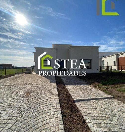 Casa en Venta - Barrio San Felipe - 2